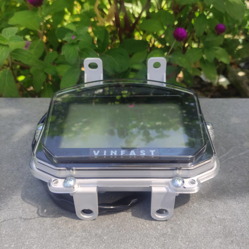 Đồng hồ xe ludo vinfast chính hãng 100%