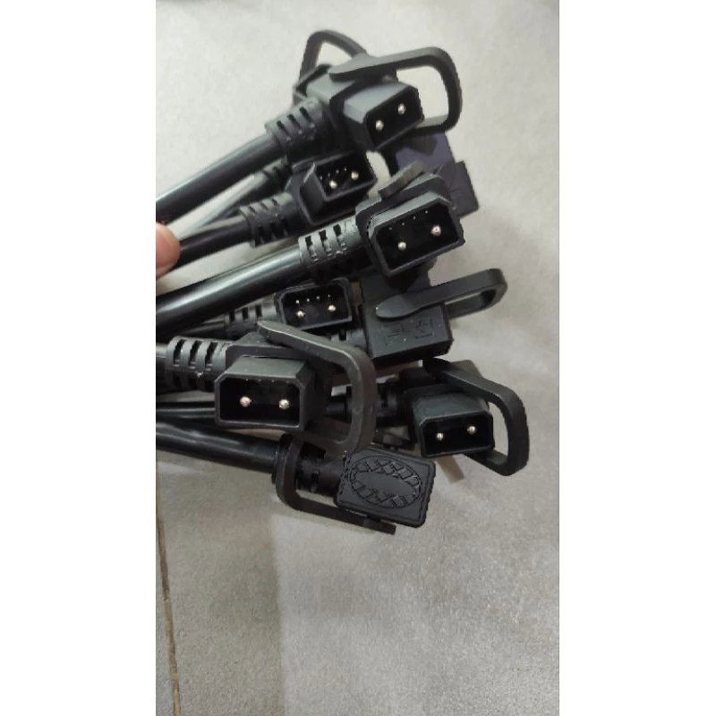 Jack dây sạc 1000W Vinfast 1 mét 5 (2*4mm2 &4*0.3mm2) mềm nhét nhẹ nhàng