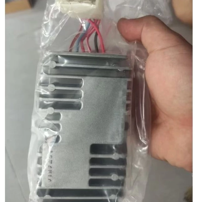 DC - DC xe vinfast, bộ hạ áp 12 volt